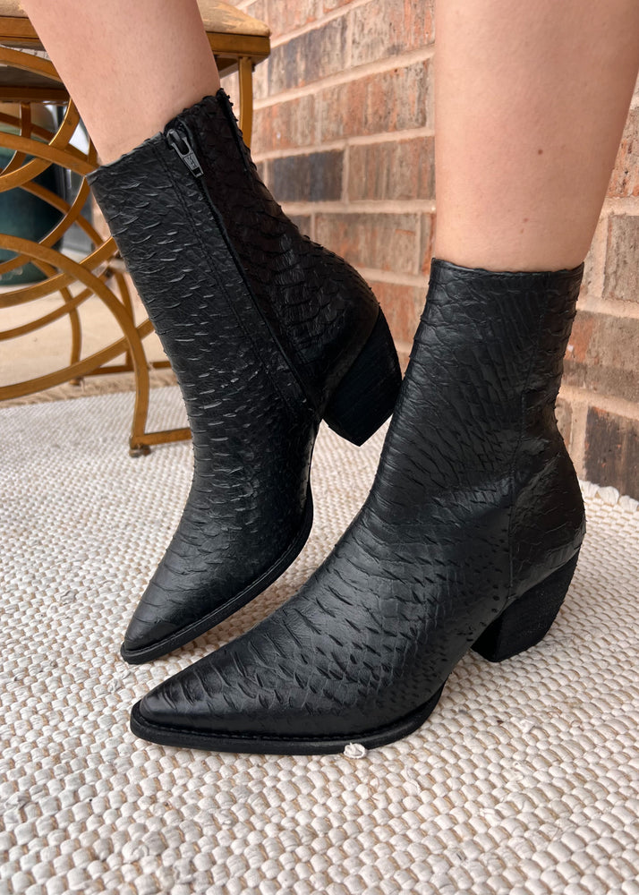 Matisse Caty Ankle Boot | Black Snake