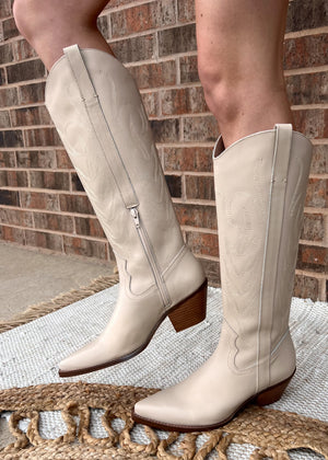 Matisse Agency Western Boots | Ivory