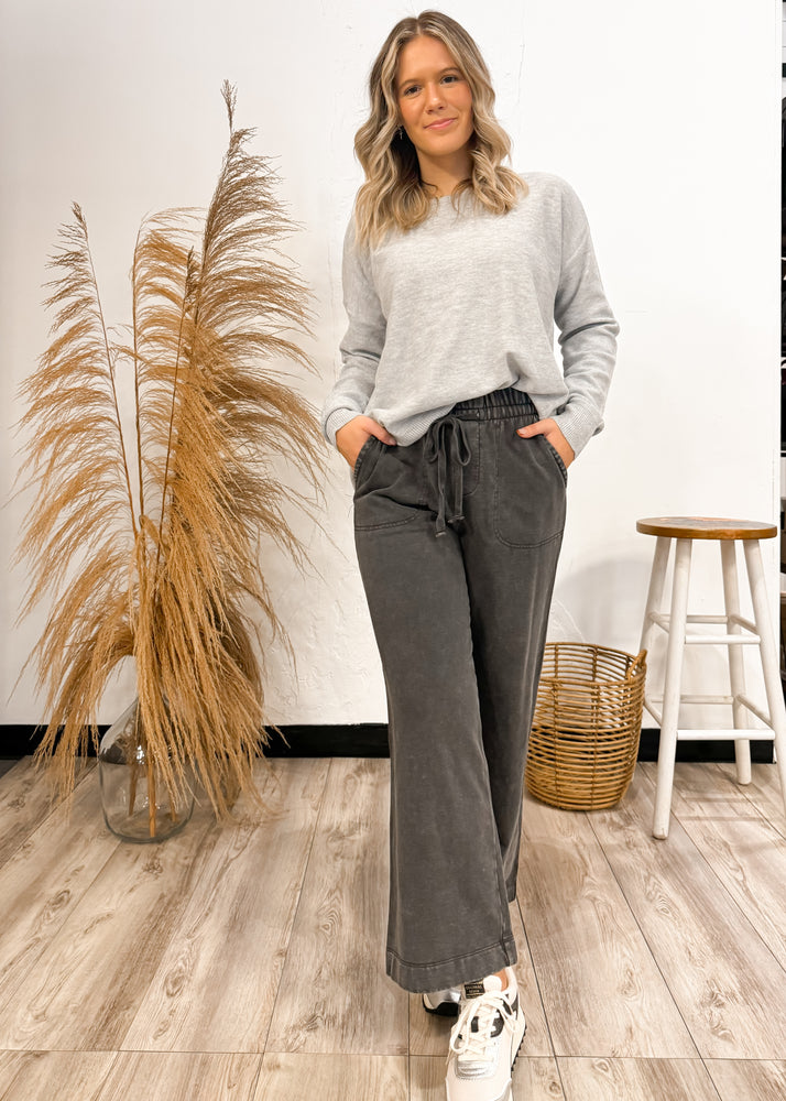 Running Errands Wide-Leg Sweatpant