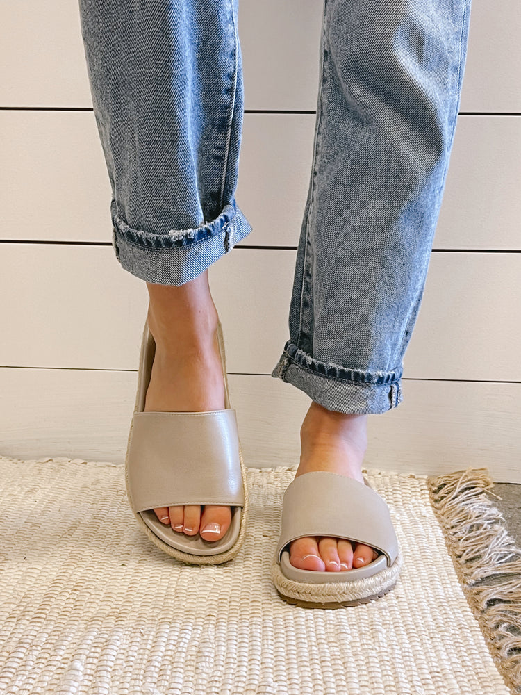 Shu Shop Crisanta Slide Sandal | Taupe