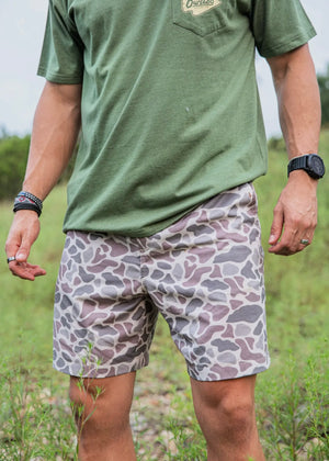 Burlebo 5.5” Everyday Short | Classic Deer Camo