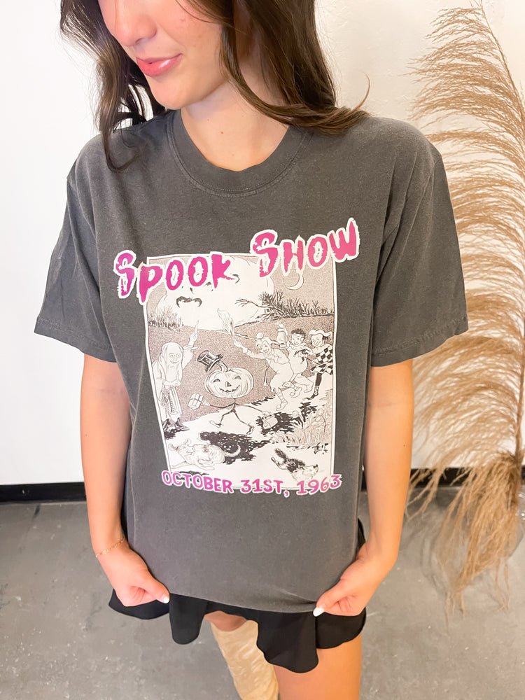 Spook Show Graphic Tee | Vintage Grey