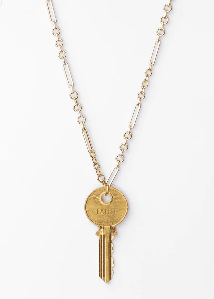 The Giving Keys Classic Amalfi Key Necklace | Gold